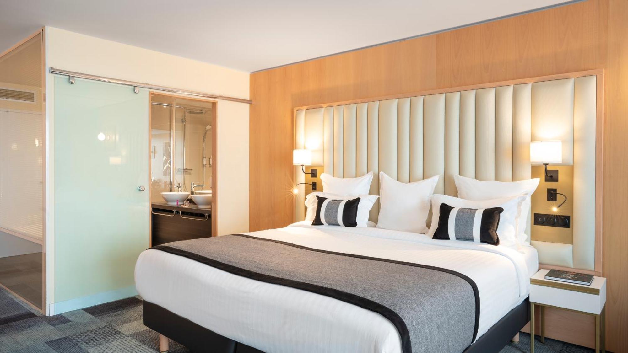 Residhome Suites Paris Senart 루생 외부 사진