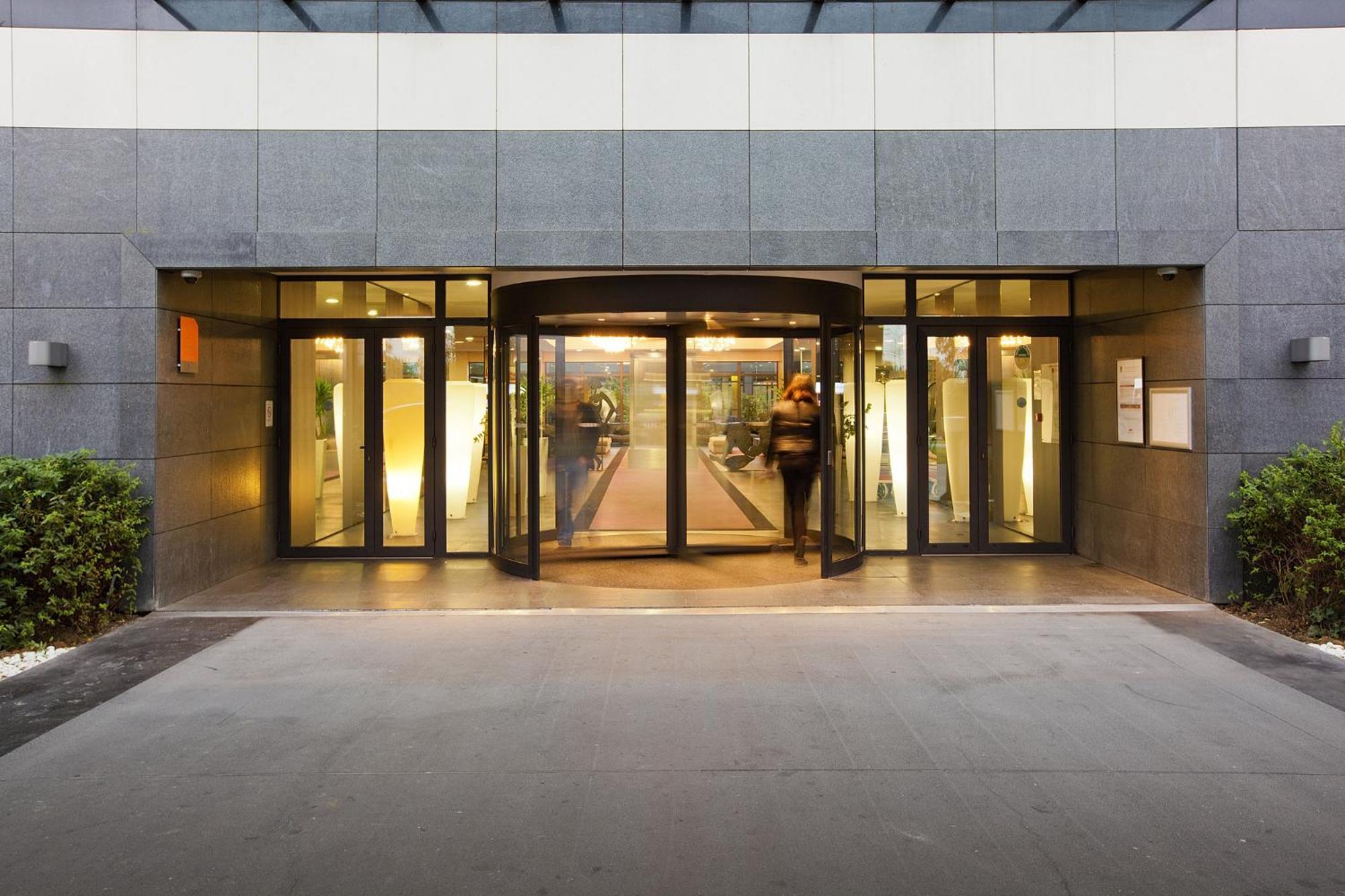 Residhome Suites Paris Senart 루생 외부 사진